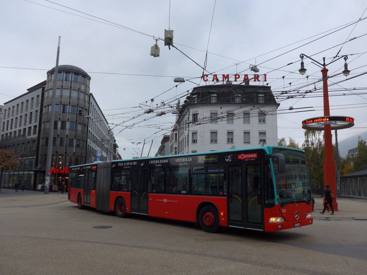 (166'332) - VB Biel - Nr. 141/BE 560'141 - Mercedes am 24. Oktober 2015 in Biel, Zentralplatz