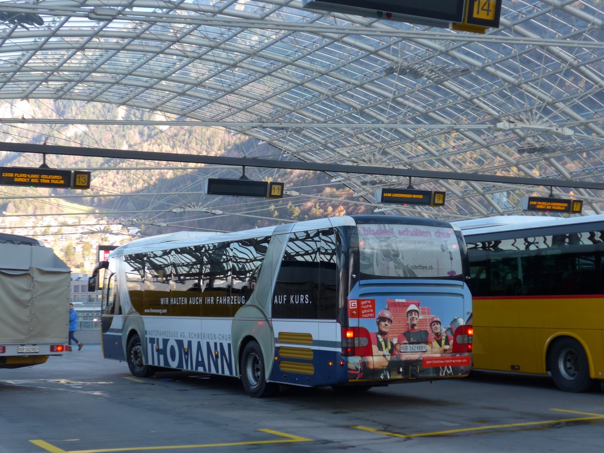 (167'834) - PostAuto Graubnden - GR 162'988 - MAN am 19. Dezember 2015 in Chur, Postautostation