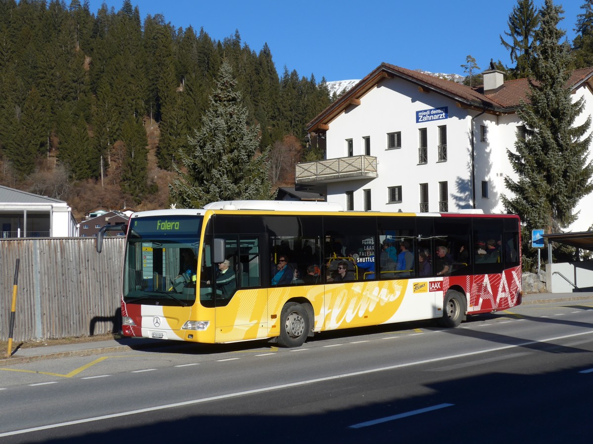 (167'983) - Stuppan, Flims - GR 161'660 - Mercedes am 26. Dezember 2015 in Laax, Marcau