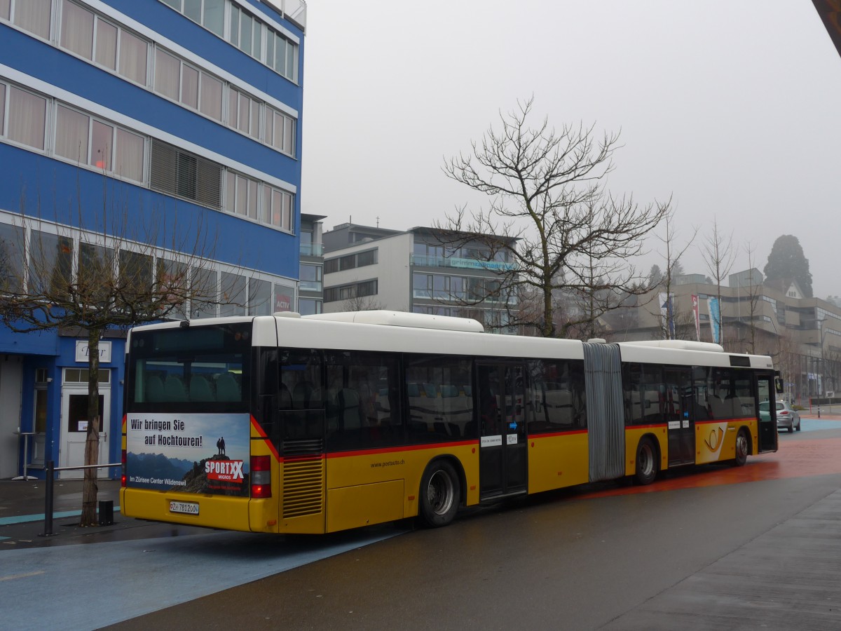 (168'170) - PostAuto Zrich - Nr. 165/ZH 781'200 - MAN am 1. Januar 2016 beim Bahnhof Horgen