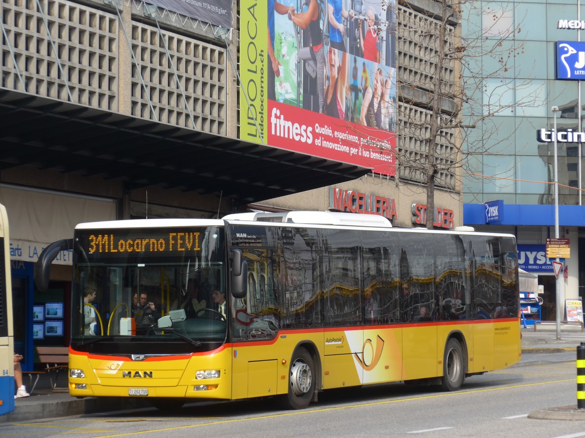 (168'624) - Starnini, Tenero - TI 262'700 - MAN am 6. Februar 2016 beim Bahnhof Locarno