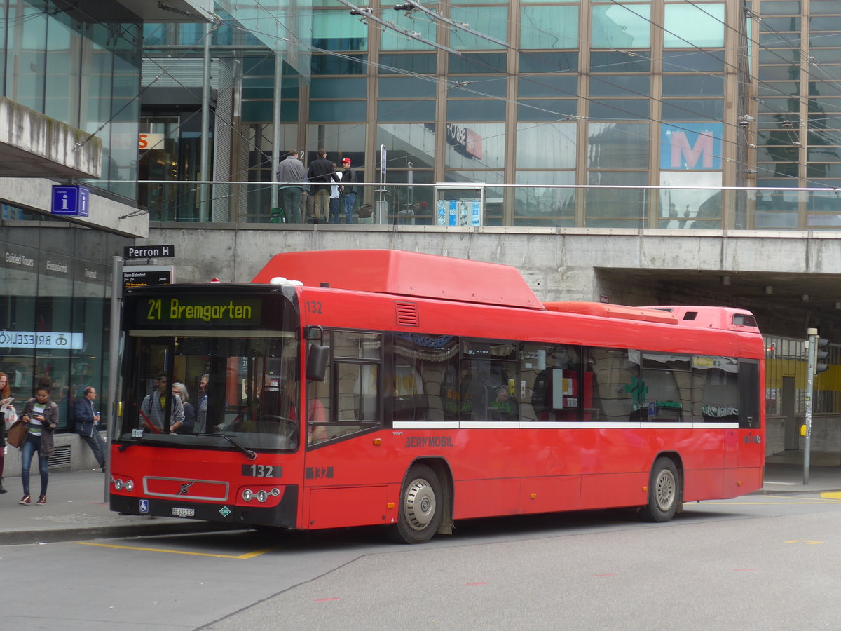 (171'857) - Bernmobil, Bern - Nr. 132/BE 624'132 - Volvo am 13. Juni 2016 beim Bahnhof Bern