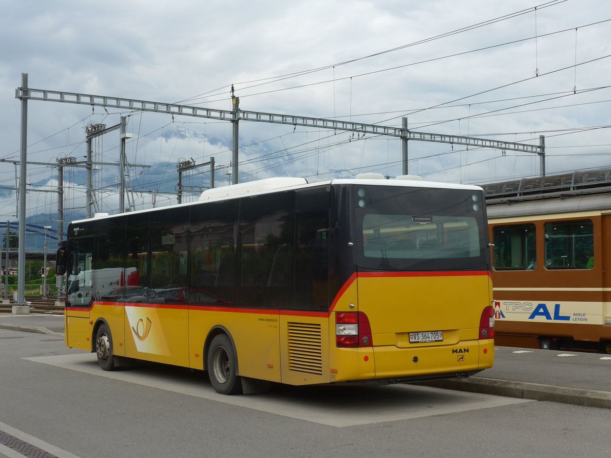 (172'112) - TPC Aigle - VS 364'705 - MAN/Gppel (ex Evasion, St-Maurice) am 25. Juni 2016 beim Bahnhof Aigle