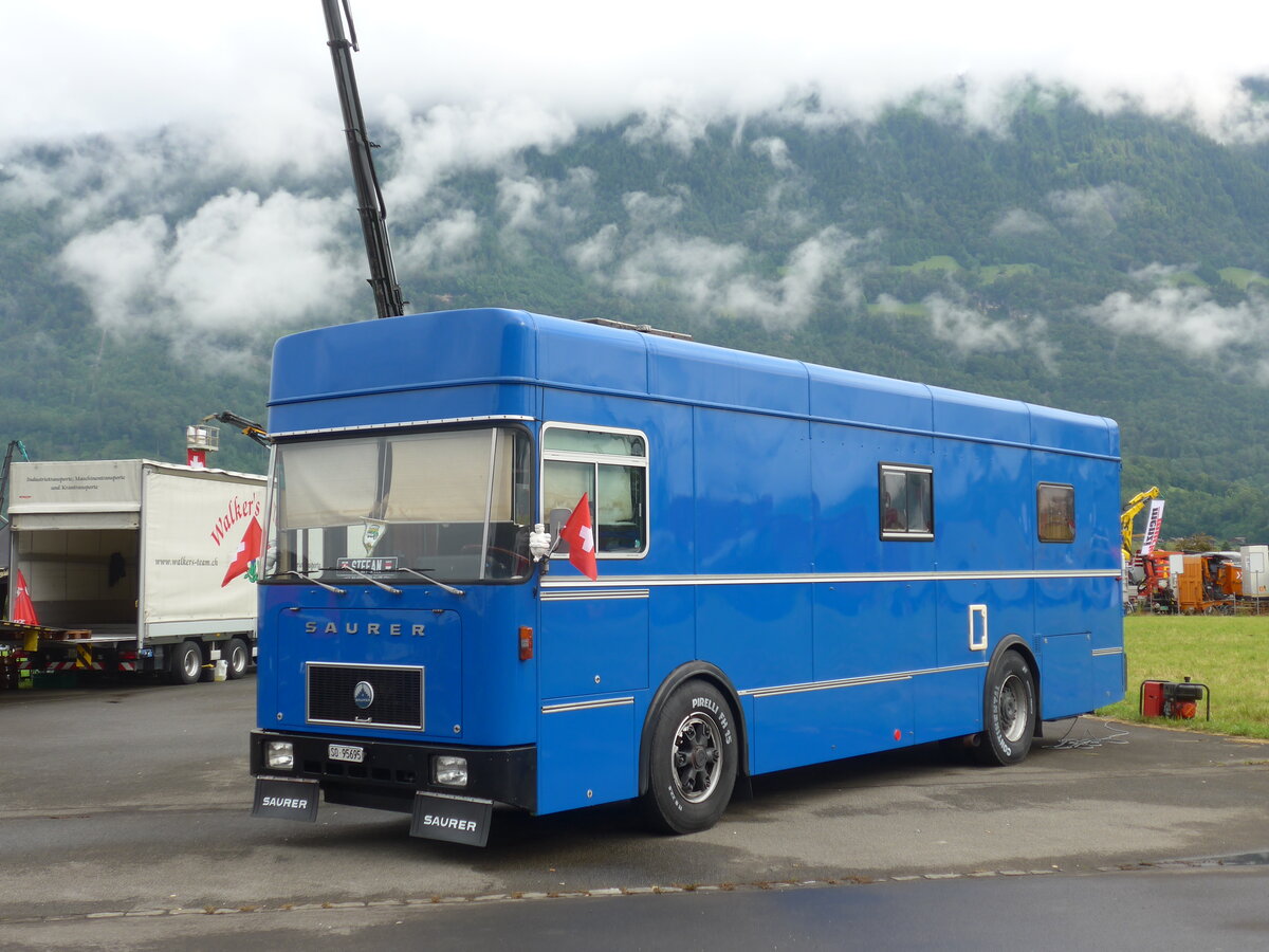 (172'221) - Anker, Kestenholz - SO 95'695 - Saurer am 26. Juni 2016 in Interlaken, Flugplatz