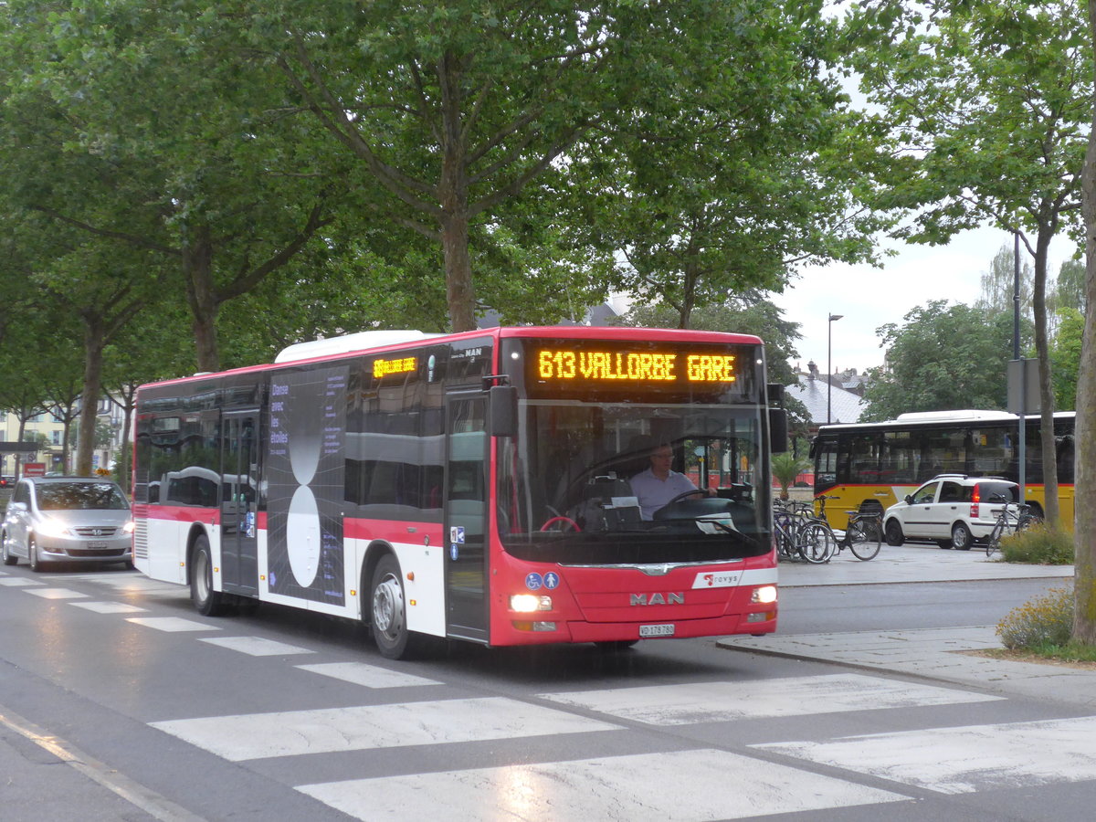 (172'988) - TRAVYS Yverdon - VD 178'780 - MAN am 14. Juli 2016 beim Bahnhof Yverdon