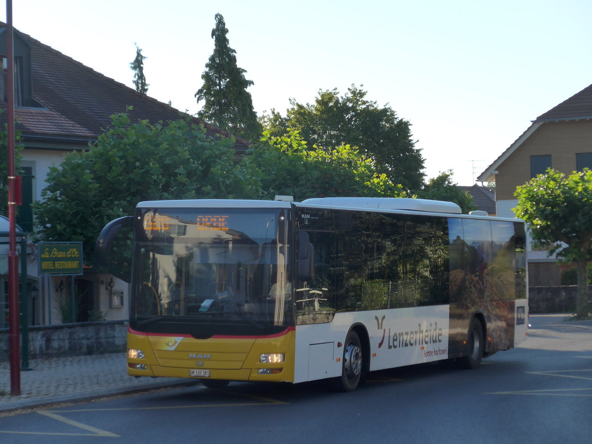 (173'110) - Bossi&Hemmi, Tiefencastel - GR 102'381 - MAN am 18. Juli 2016 in Mathod, Bras d'Or (Einsatz PostAuto)