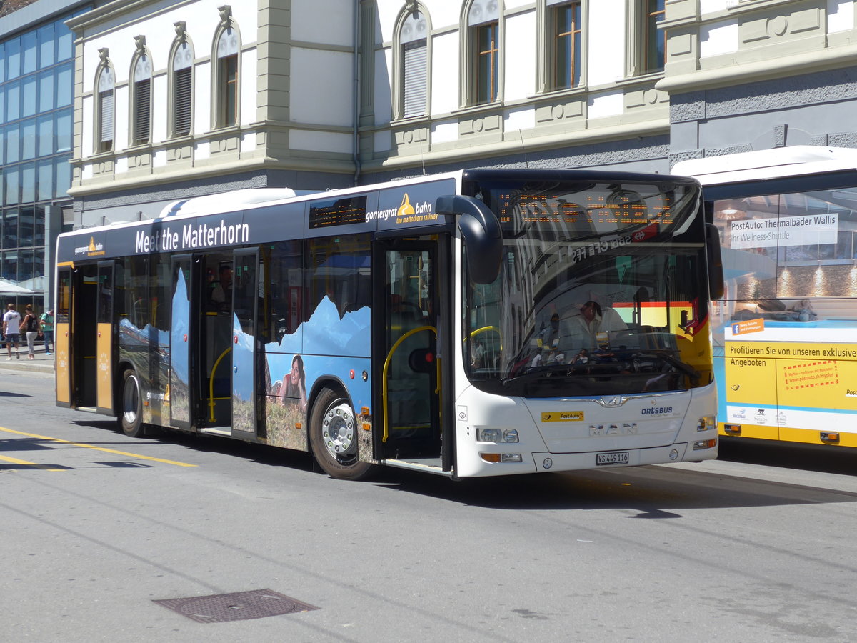 (173'661) - PostAuto Wallis - VS 449'116 - MAN am 7. August 2016 beim Bahnhof Brig