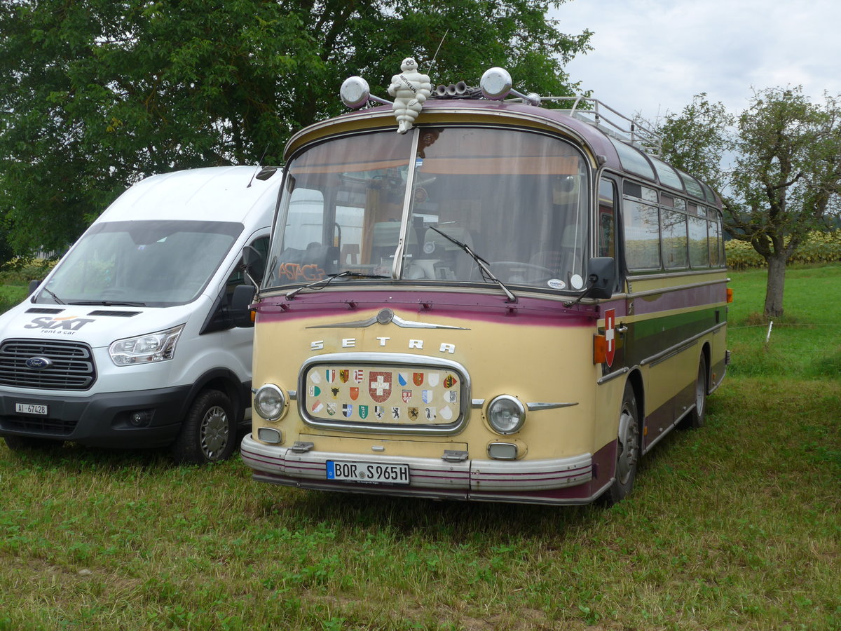 (174'012) - ??? - BOR-S 965H - Setra am 20. August 2016 in Bsingen, Bahnhof