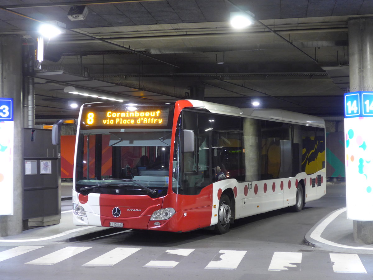 (174'406) - TPF Fribourg - Nr. 88/FR 300'407 - Mercedes am 28. August 2016 in Fribourg, Busbahnhof