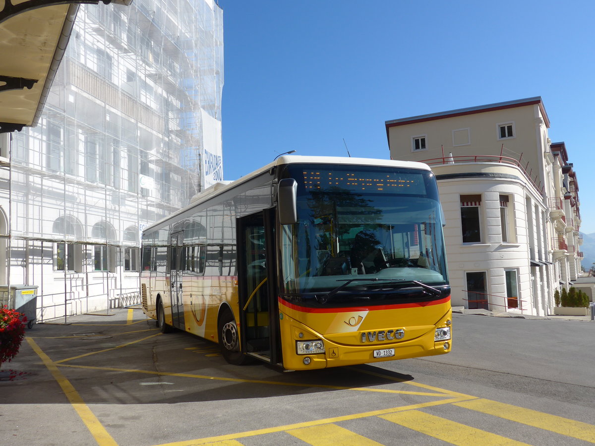 (175'082) - TPC Aigle - VD 1332 - Iveco am 24. September 2016 beim Bahnhof Leysin-Feydey