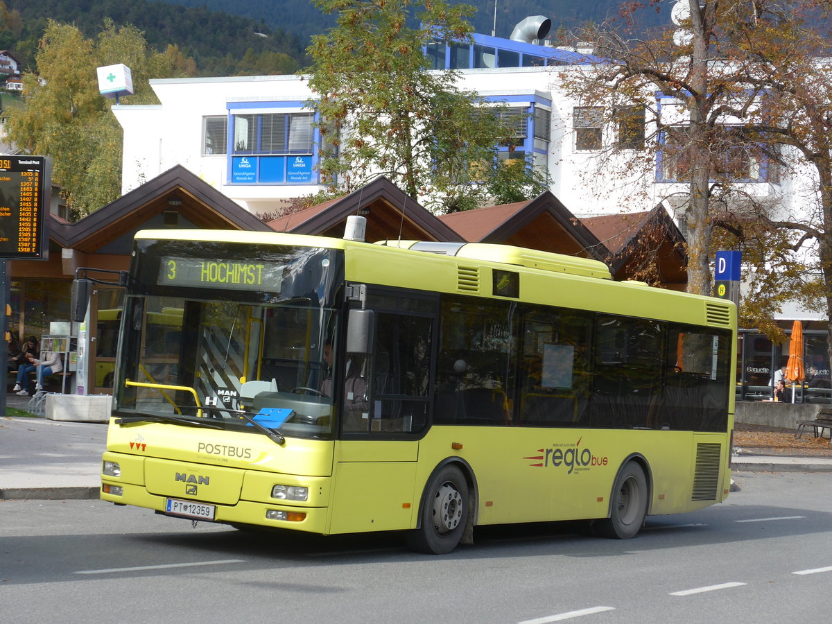 (176'063) - PostBus - PT 12'359 - MAN am 20. Oktober 2016 in Imst, Post