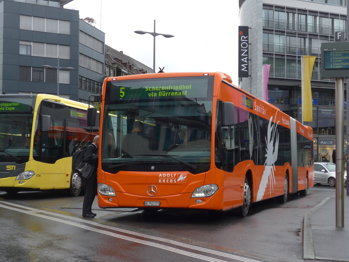 (176'579) - STI Thun - Nr. 171/BE 752'171 - Mercedes am 6. November 2016 beim Bahnhof Thun