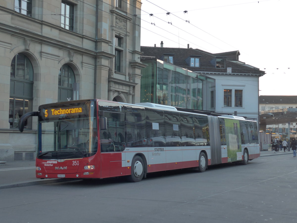 (176'819) - SW Winterthur - Nr. 351/ZH 886'351 - MAN am 28. November 2016 beim Hauptbahnhof Winterthur