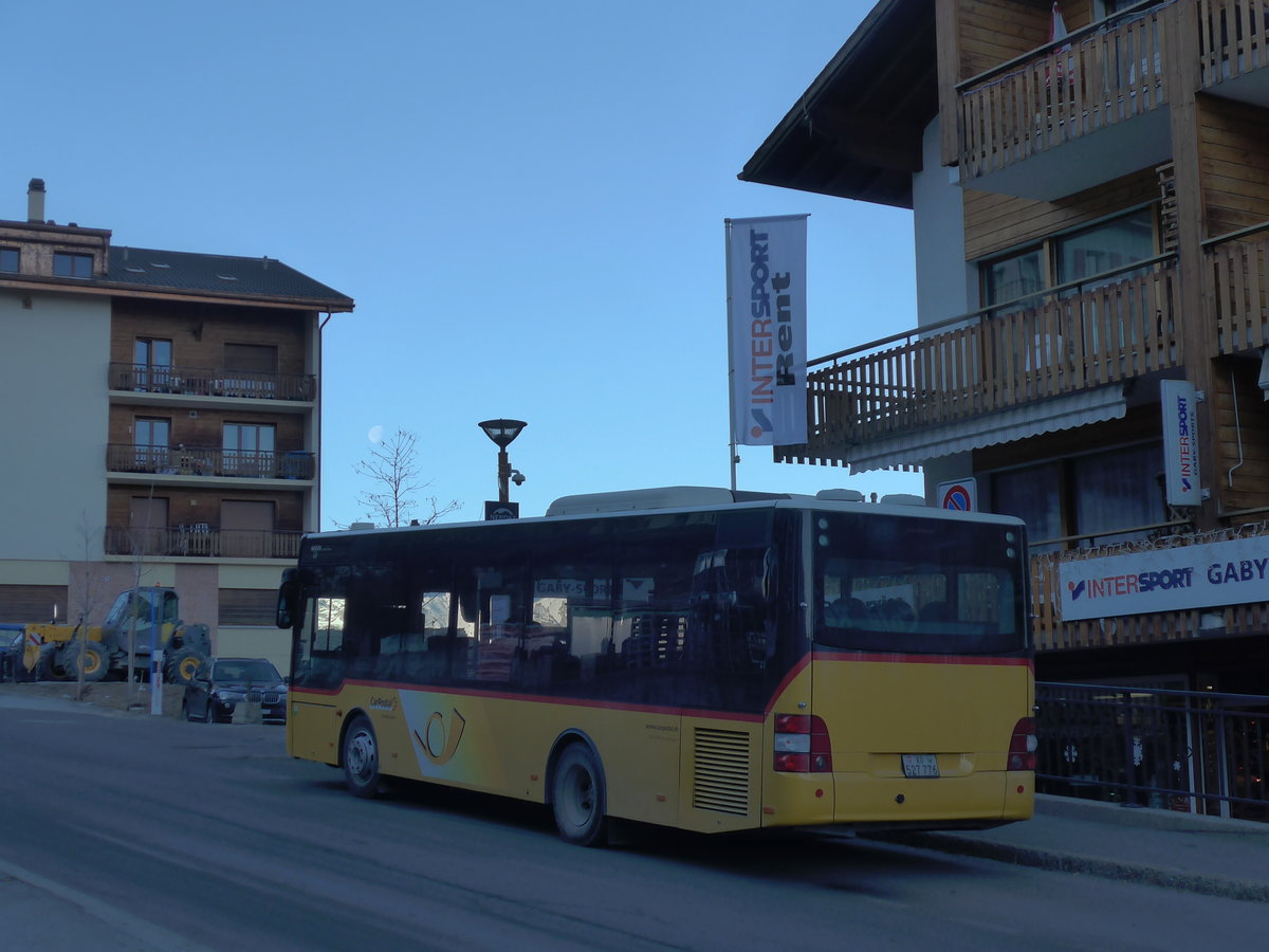 (177'244) - MOB Montreux - Nr. 12/VD 527'776 - MAN/Gppel am 18. Dezember 2016 in Haute-Nendaz, Tlcabine (Einsatz Lathion)