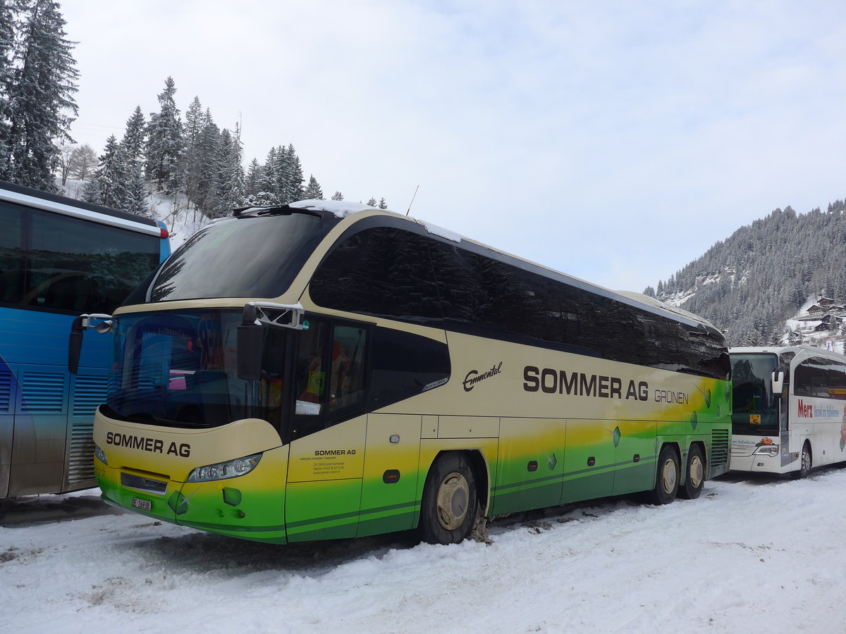 (177'939) - Sommer, Grnen - BE 26'938 - Neoplan am 8. Januar 2017 in Adelboden, ASB