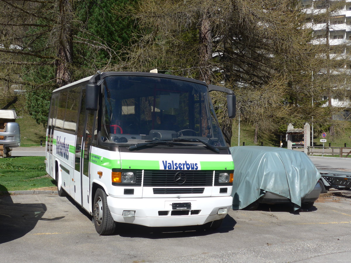 (179'555) - Valserbus, Vals - Mercedes/Auwrter am 14. April 2017 in Vals, Therme