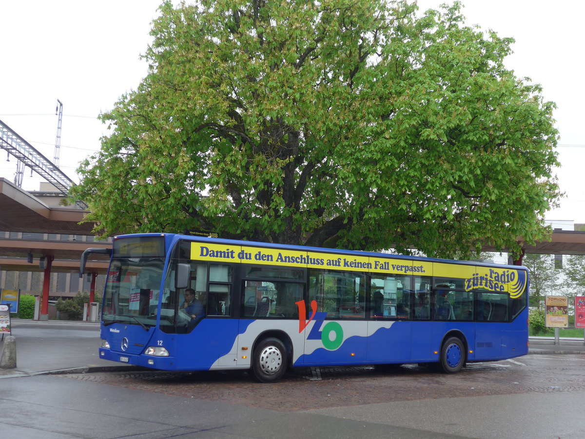 (179'619) - VZO Grningen - Nr. 12/ZH 41'412 - Mercedes am 16. April 2017 beim Bahnhof Wetzikon