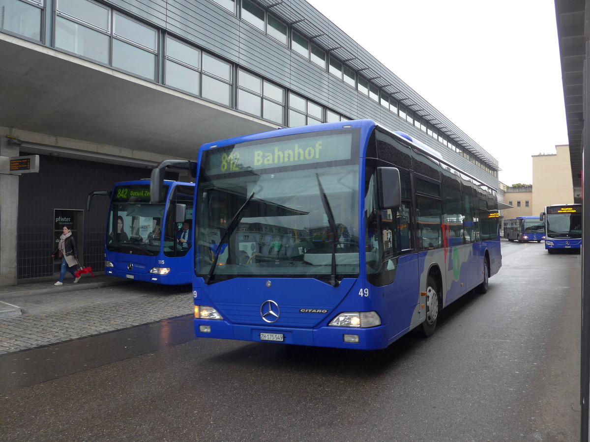 (179'632) - VZO Grningen - Nr. 49/ZH 175'549 - Mercedes am 16. April 2017 beim Bahnhof Uster