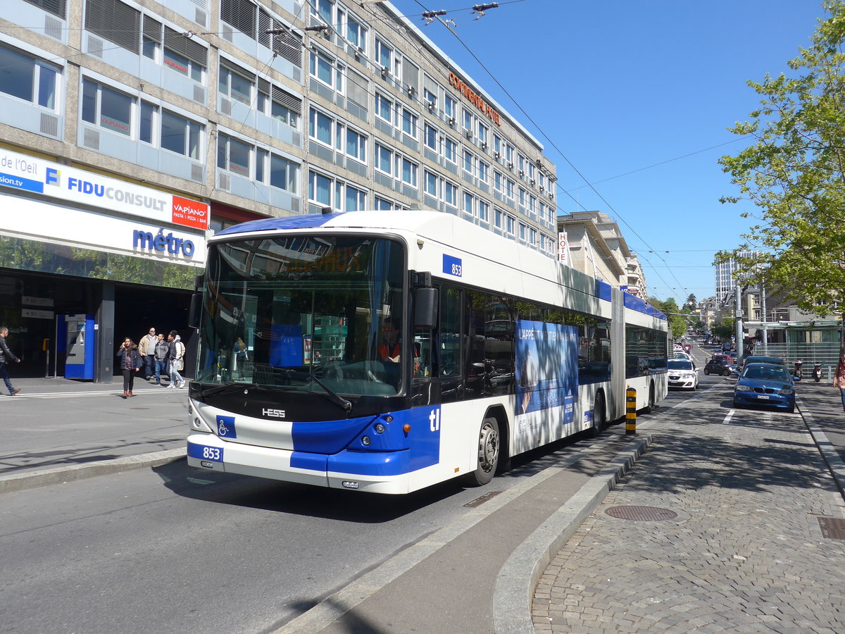 (179'883) - TL Lausanne - Nr. 853 - Hess/Hess Gelenktrolleybus am 29. April 2017 beim Bahnhof Lausanne