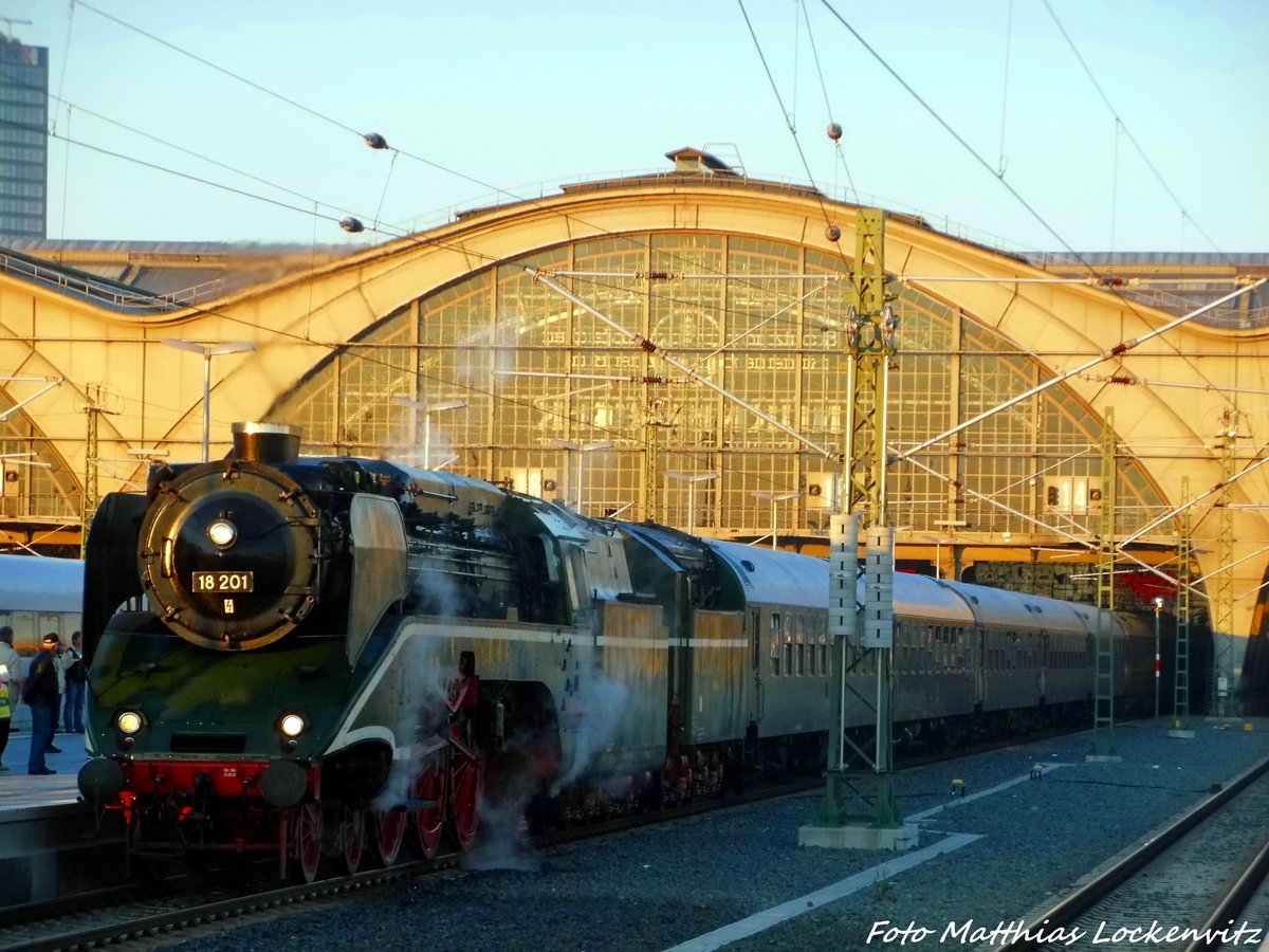 18 201 im Leipziger Hbf am 7.5.16