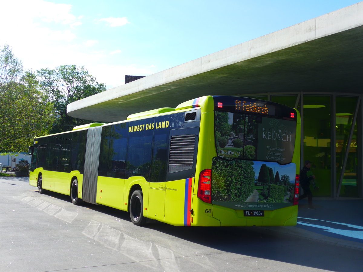 (180'267) - LBA Vaduz - Nr. 64/FL 39'864 - Mercedes am 21. Mai 2017 beim Bahnhof Schaan