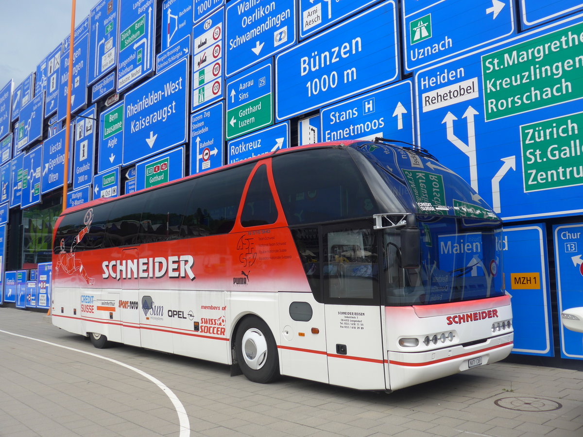 (181'776) - Schneider, Langendorf (VHS) - Neoplan am 8. Juli 2017 in Luzern, Verkehrshaus