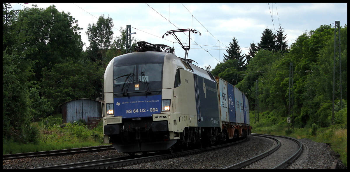 182 564 der WLC mit Containerzug am 20.06.14 in Sterbfritz