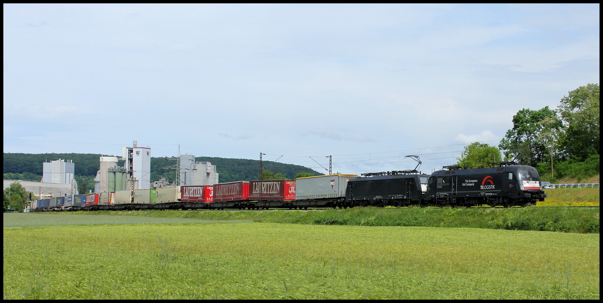 182 599 und 189 840 mit Güterzug am 24.05.14 bei Karlstadt am Main