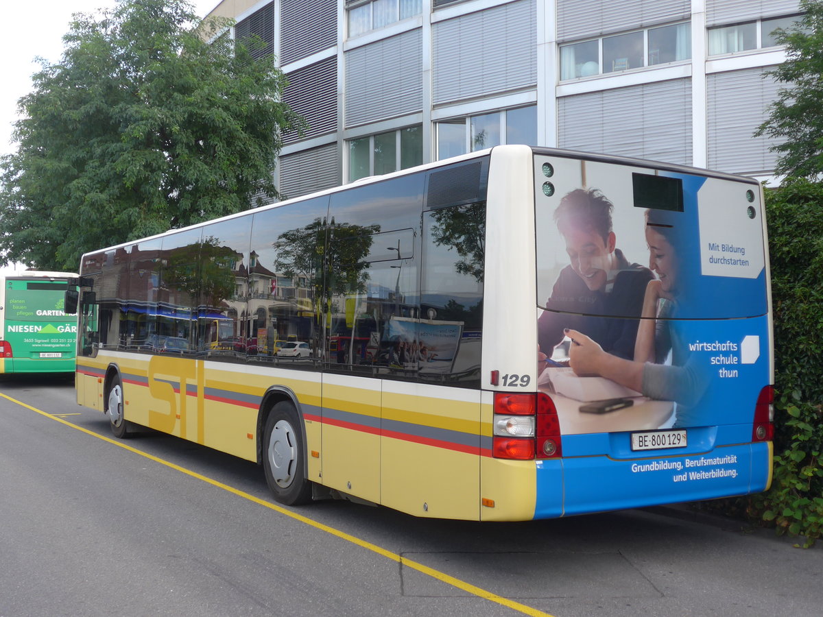 (182'505) - STI Thun - Nr. 129/BE 800'129 - MAN am 2. August 2017 bei der Schifflndte Thun