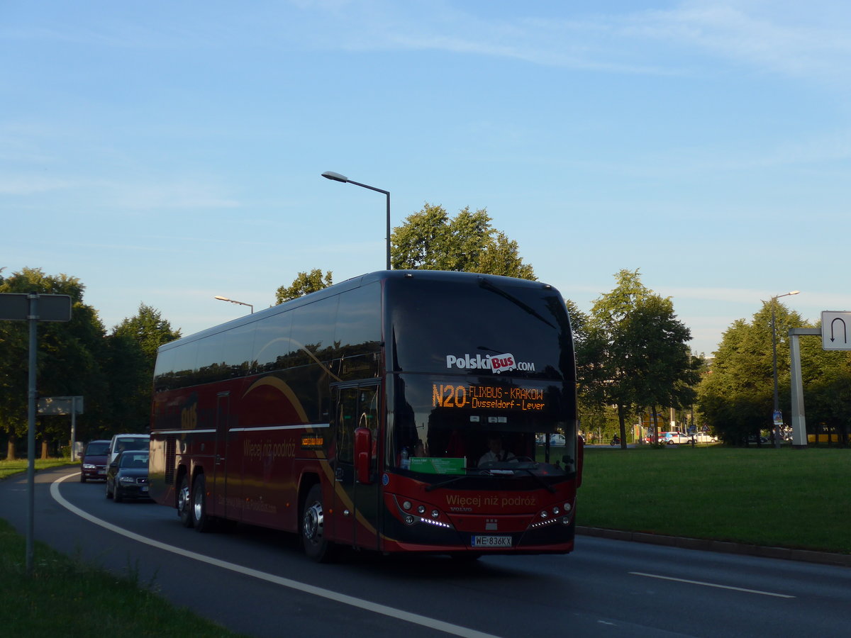 (182'851) - Aus Polen: PolskiBus, Warszawa - WE 836KX - Volvo am 8. August 2017 in Dresden, Lingnerallee