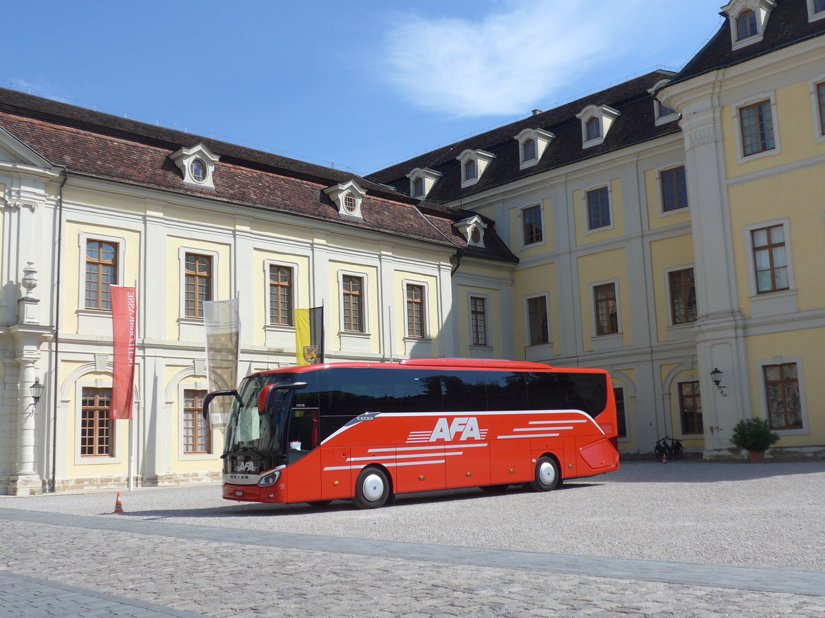 (183'828) - Aus der Schweiz: AFA Adelboden - Nr. 15/BE 26'702 - Setra am 22. August 2017 in Ludwigsburg, Schloss