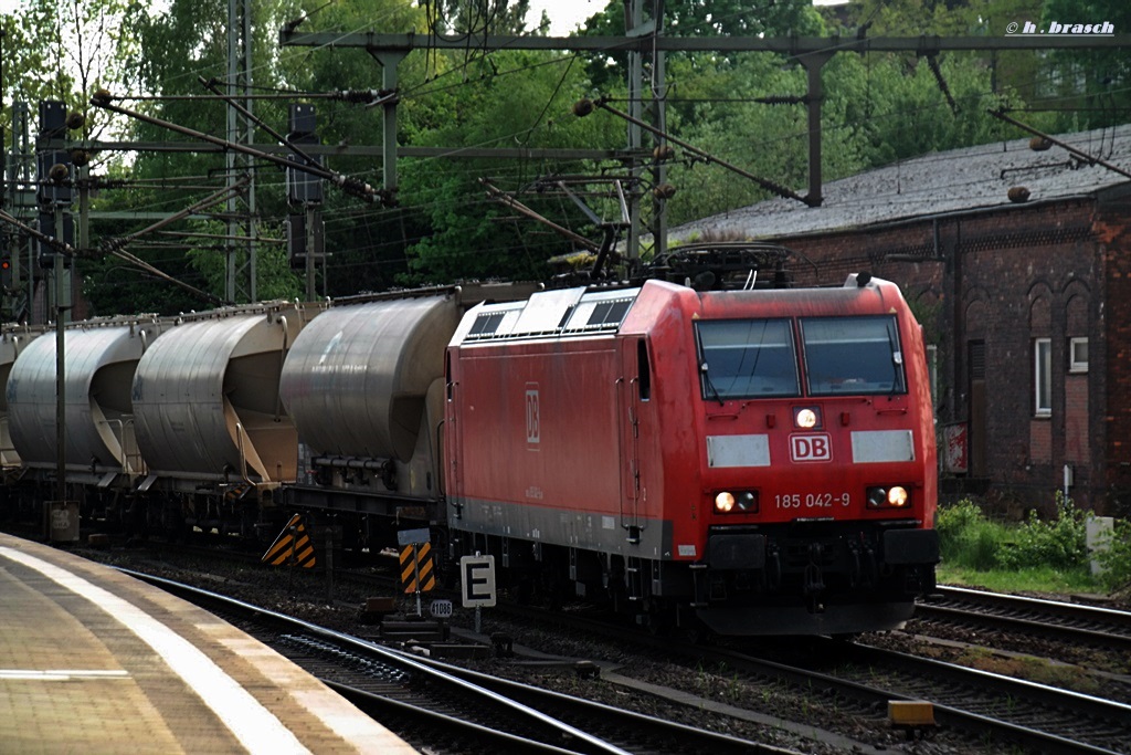 185 042-9 zog einen silozug durch hh-harburg,datum 29.04.14