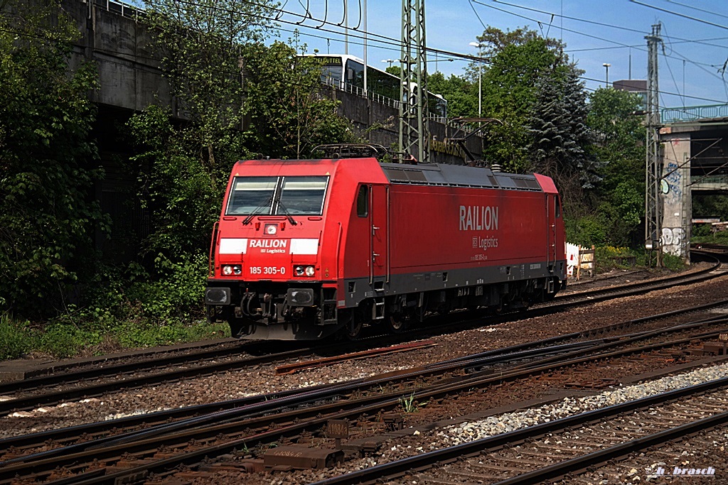 185 305-0 fuhr lz am 29.04.14 durch hh-harburg 