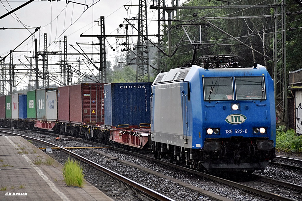 185 522-0 fuhr mit einen kastenzug durch hh-harburg,15.06.16