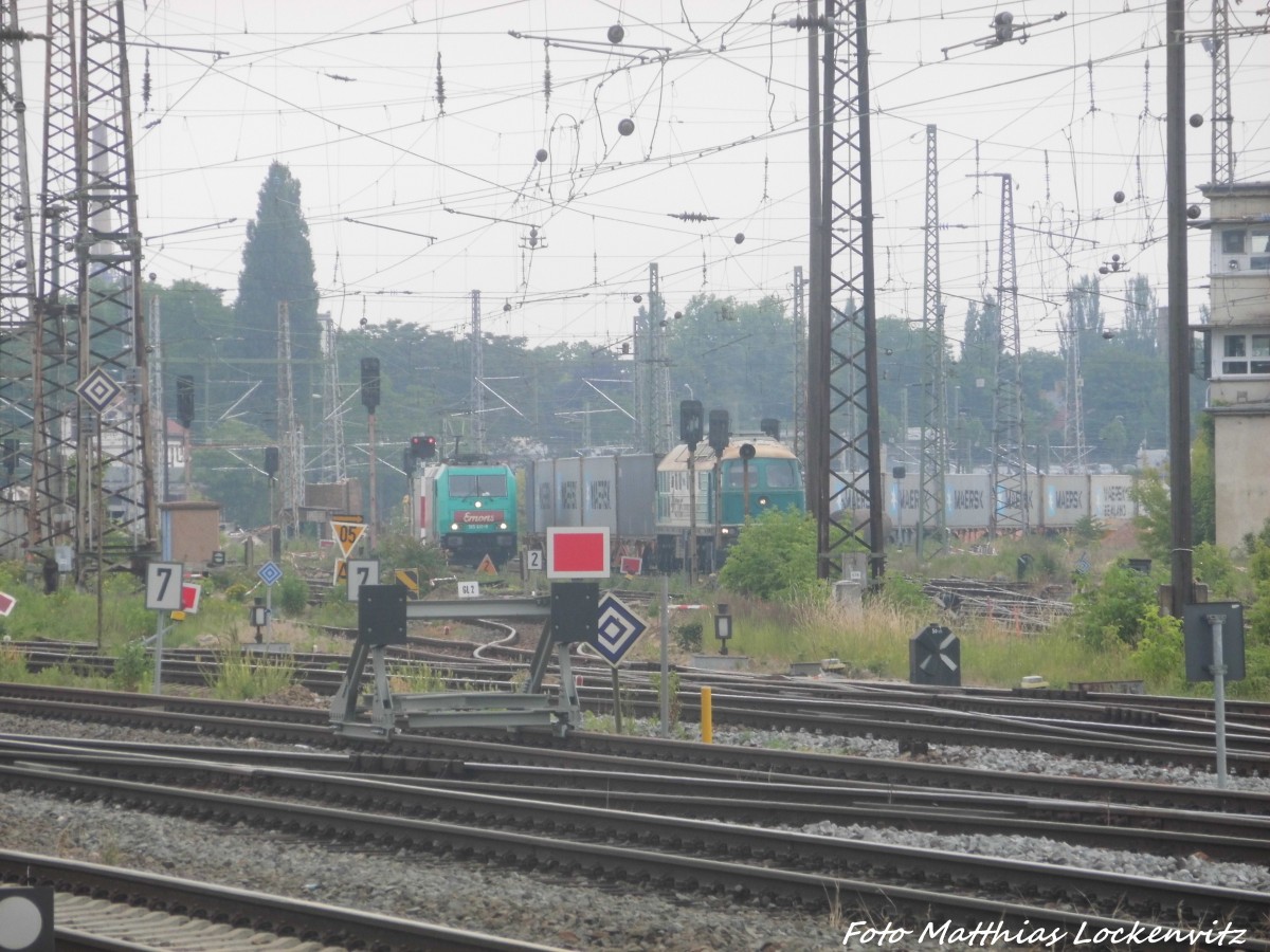 185 612 von Emons und CTHS 232 002 am Rbf Halle (Saale) am 13.6.15