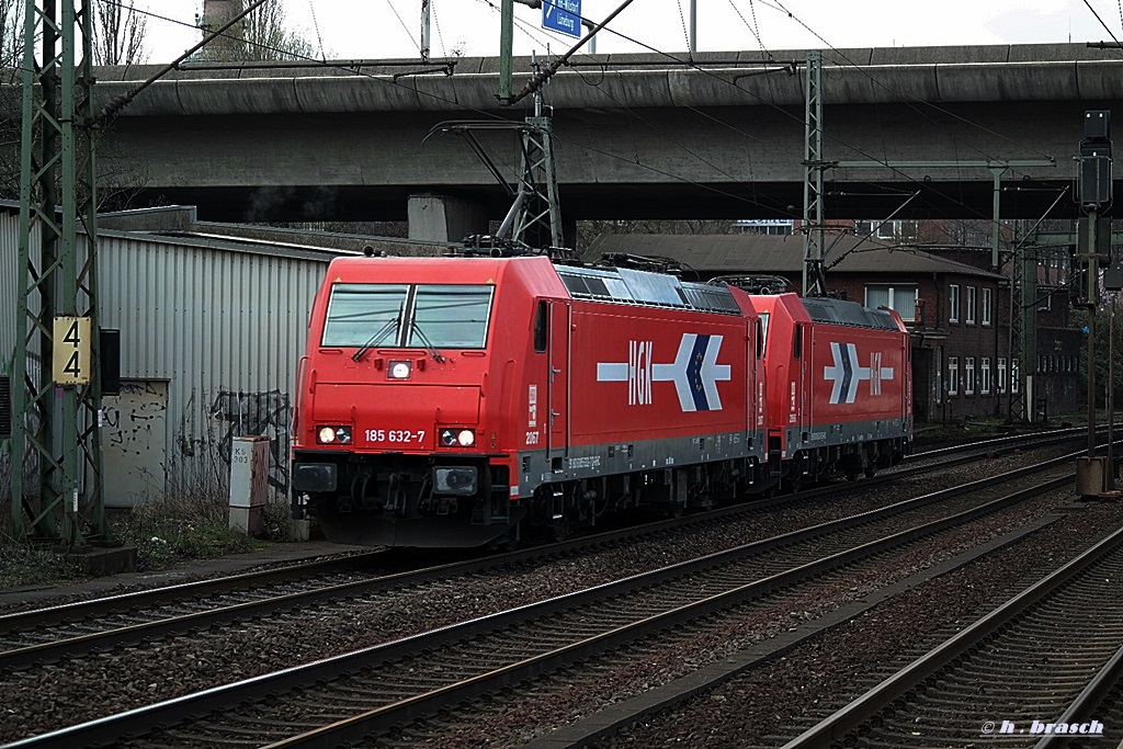 185 623-7 und 185 631-9 fuhren lz am 24.03.14 durch hh-harburg