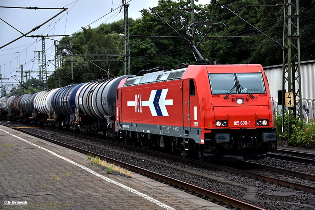 185 630-1 ist mit einen tanker durch hh-harburg gefahren,30.07.16