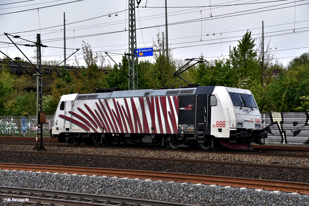 185 666-5 fuhr solo durch hh-harburg,12.06.17