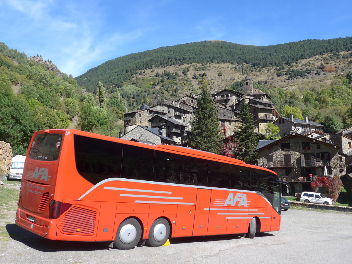 (185'527) - Aus der Schweiz: AFA Adelboden - Nr. 16/BE 21'181 - Setra am 28. September 2017 in Os de Civis