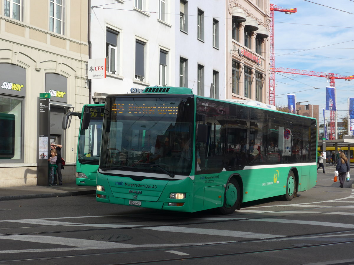 (186'066) - MAB Basel - Nr. 33/BS 2673 - MAN am 21. Oktober 2017 beim Bahnhof Basel