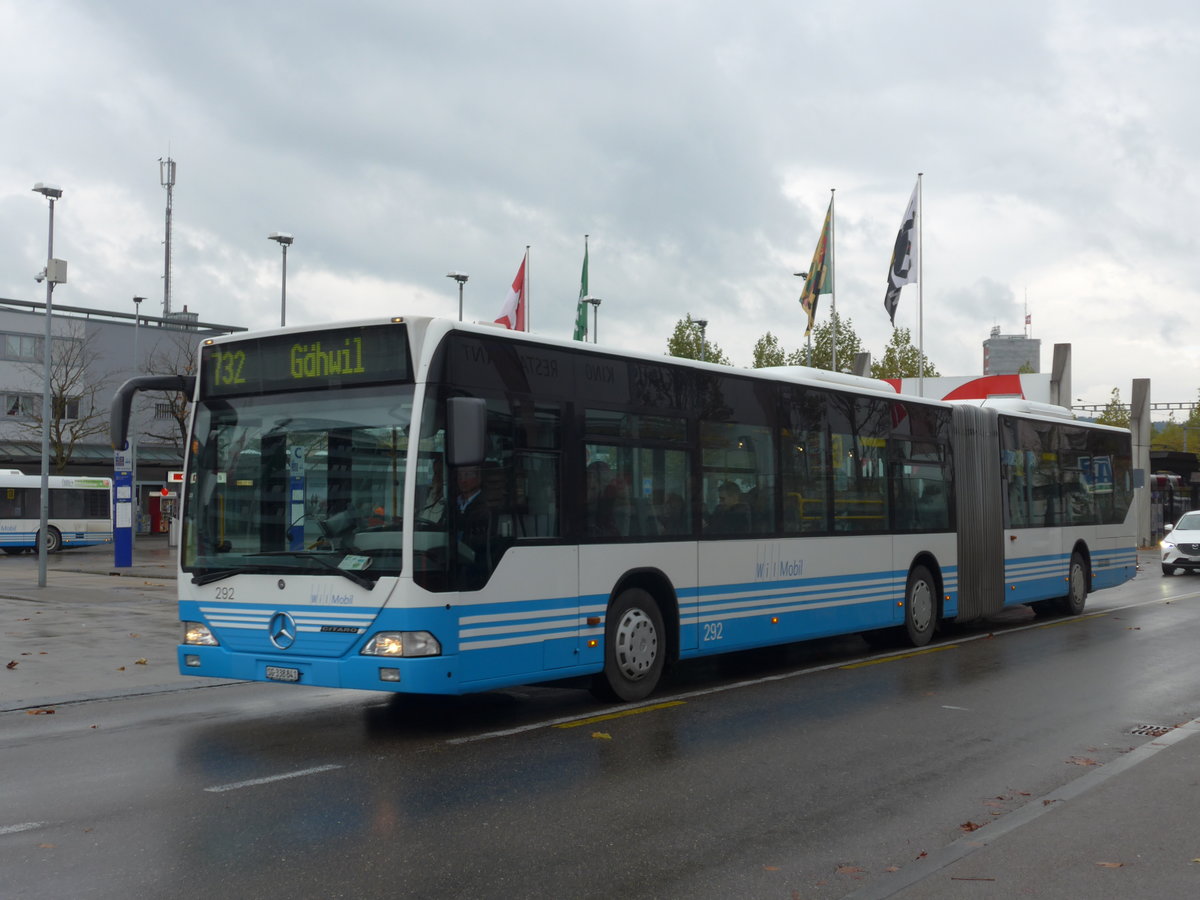 (186'140) - WilMobil, Wil - Nr. 292/SG 338'841 - Mercedes (ex RTB Altsttten Nr. 1) am 27. Oktober 2017 beim Bahnhof Wil