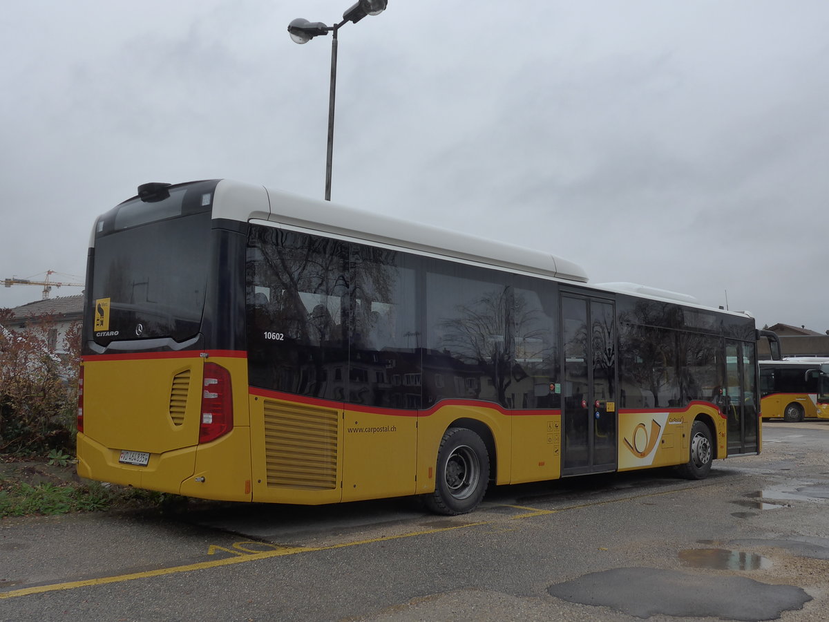 (186'642) - CarPostal Ouest - VD 464'835 - Mercedes am 25. November 2017 in Yverdon, Garage