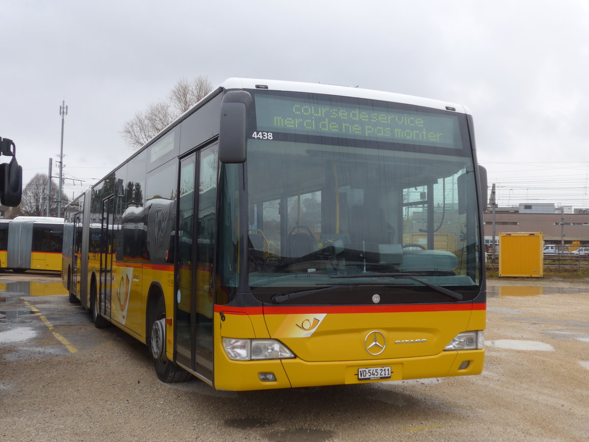 (186'659) - CarPostal Ouest - VD 545'211 - Mercedes am 25. November 2017 in Yverdon, Garage