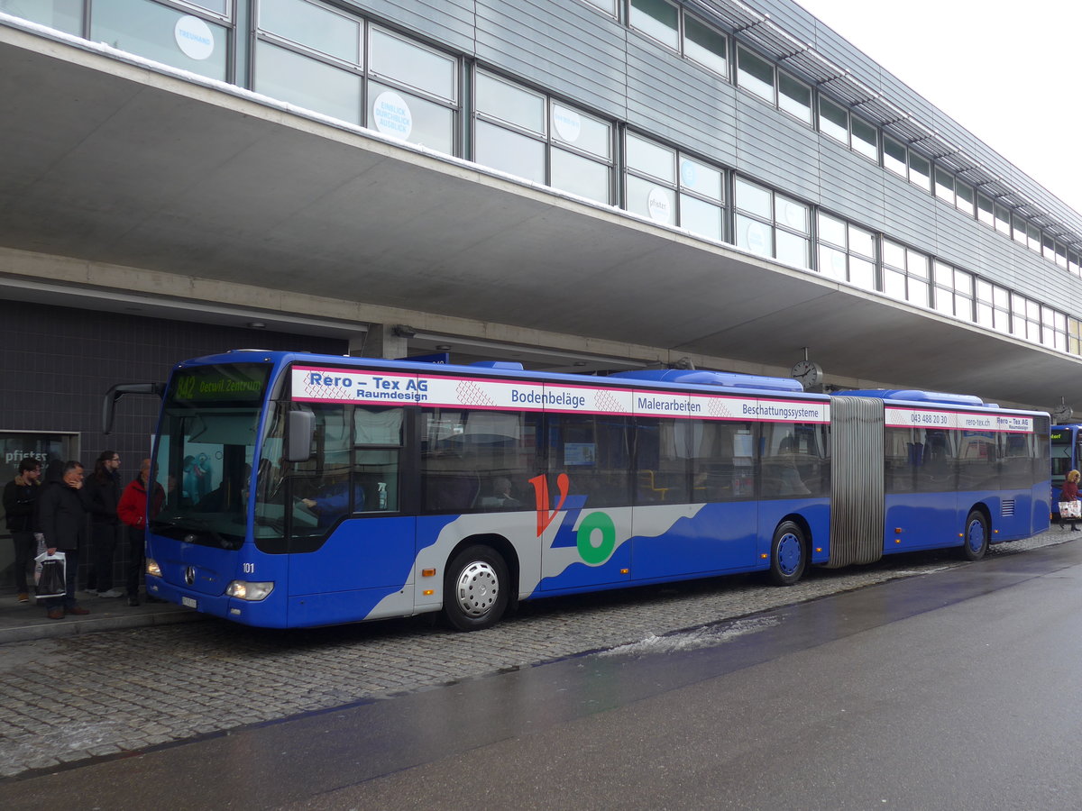 (186'867) - VZO Grningen - Nr. 101/ZH 745'101 - Mercedes am 9. Dezember 2017 beim Bahnhof Uster