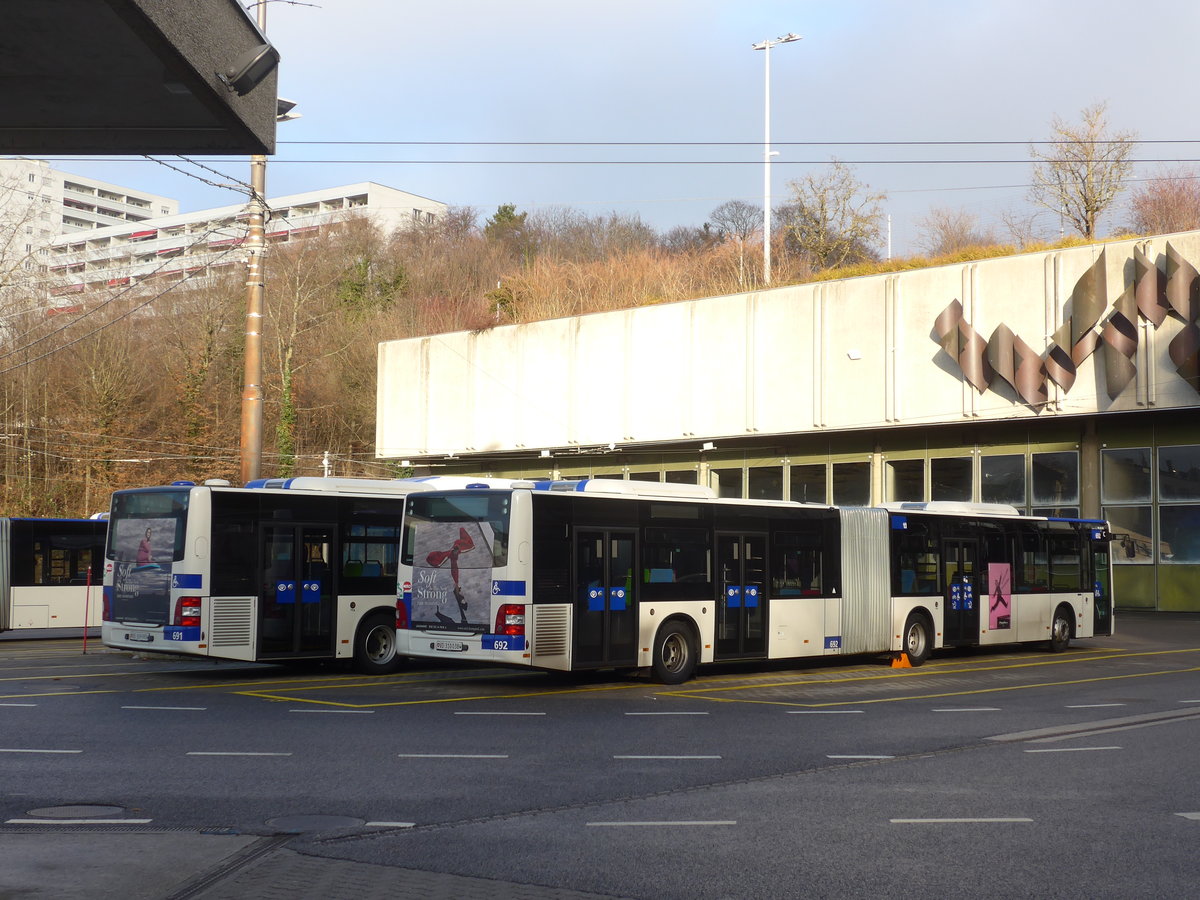 (187'122) - TL Lausanne - Nr. 692/VD 310'038 - MAN am 23. Dezember 2017 in Lausanne, Dpt Borde