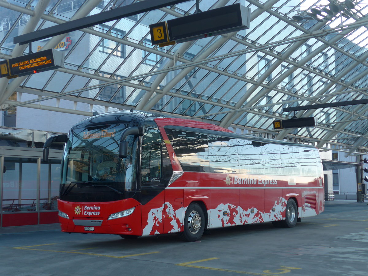 (187'604) - PostAuto Graubnden - GR 162'993 - Neoplan am 1. Januar 2018 in Chur, Postautostation