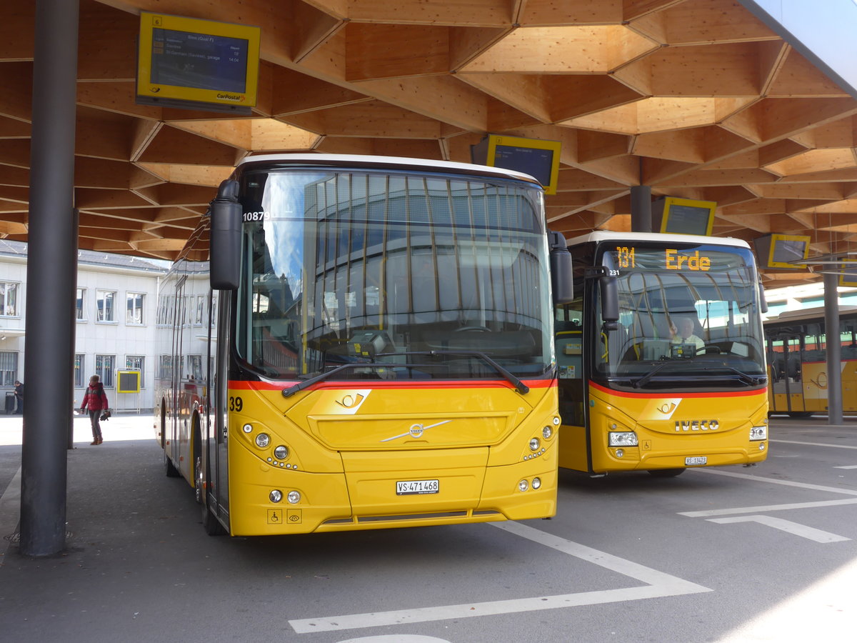 (187'928) - PostAuto Wallis - Nr. 39/VS 471'468 - Volvo am 14. Januar 2018 beim Bahnhof Sion