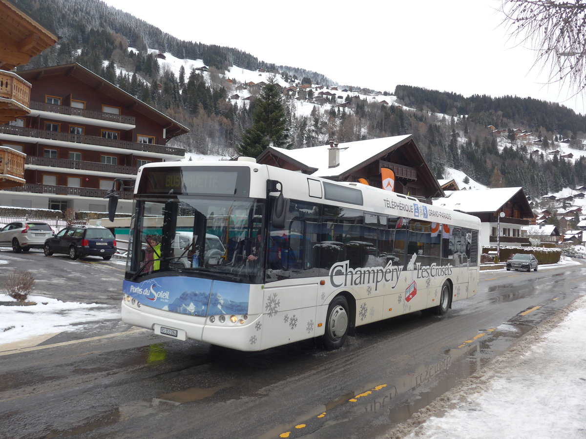 (188'009) - TPC Aigle - Nr. 16/VS 353'284 - Solaris (ex ATE Bus, Effretikon Nr. 45) am 20. Januar 2018 beim Bahnhof Champry