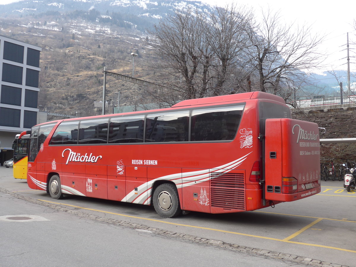 (188'444) - Mchler, Siebnen - SZ 5101 - Mercedes am 11. Feburar 2018 beim Bahnhof Brig