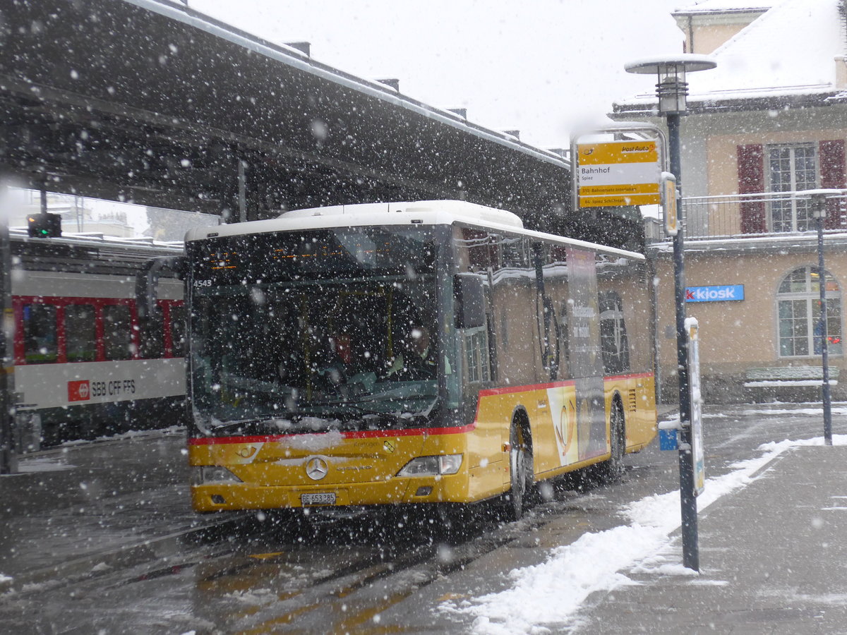 (188'456) - PostAuto Bern - BE 653'385 - Mercedes am 12. Februar 2018 beim Bahnhof Spiez